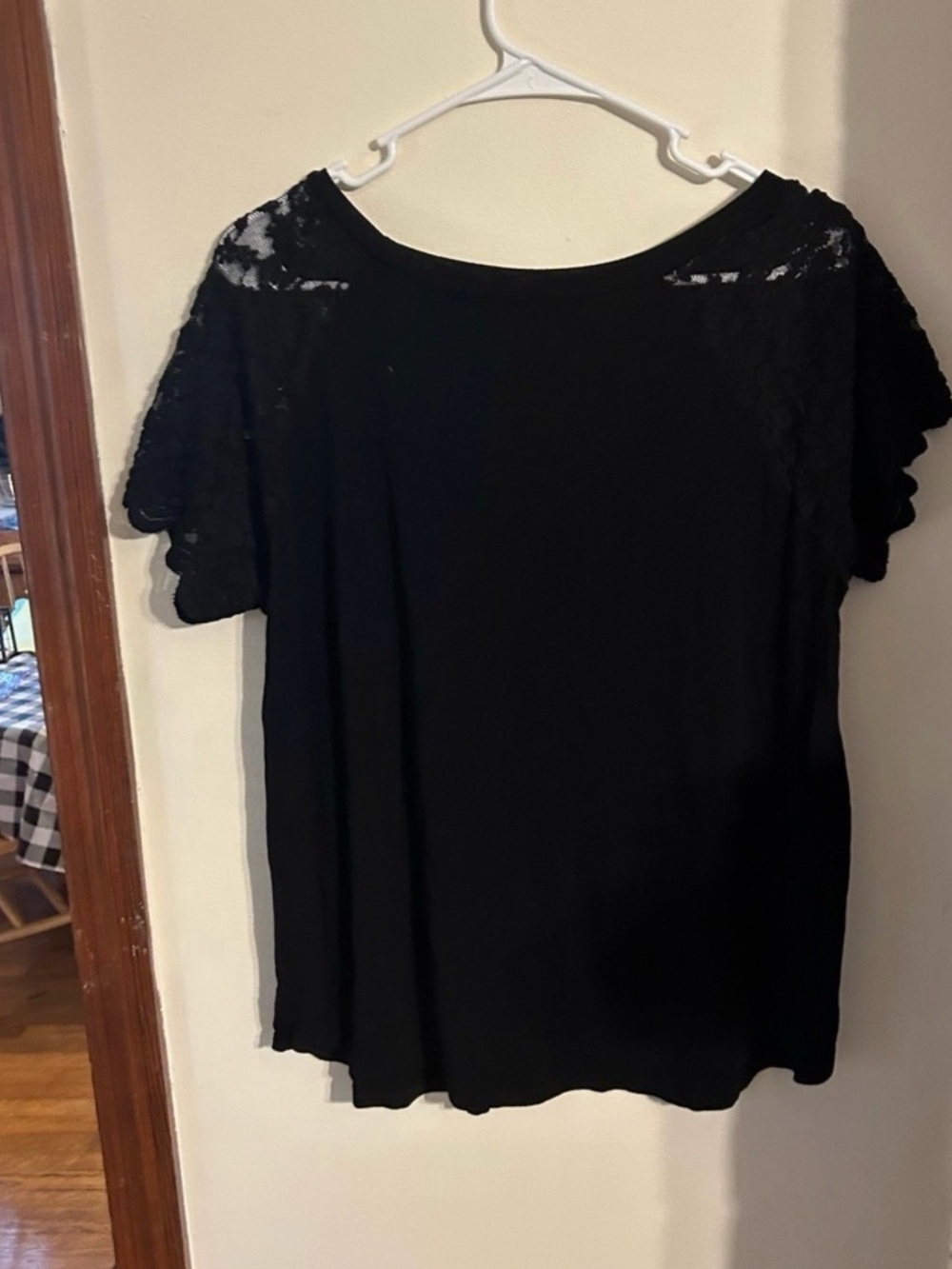 Ambiance Size 3x Black Short Sleeve Top with Lace Shoulders and Front Keyhole - Picture 3 of 3